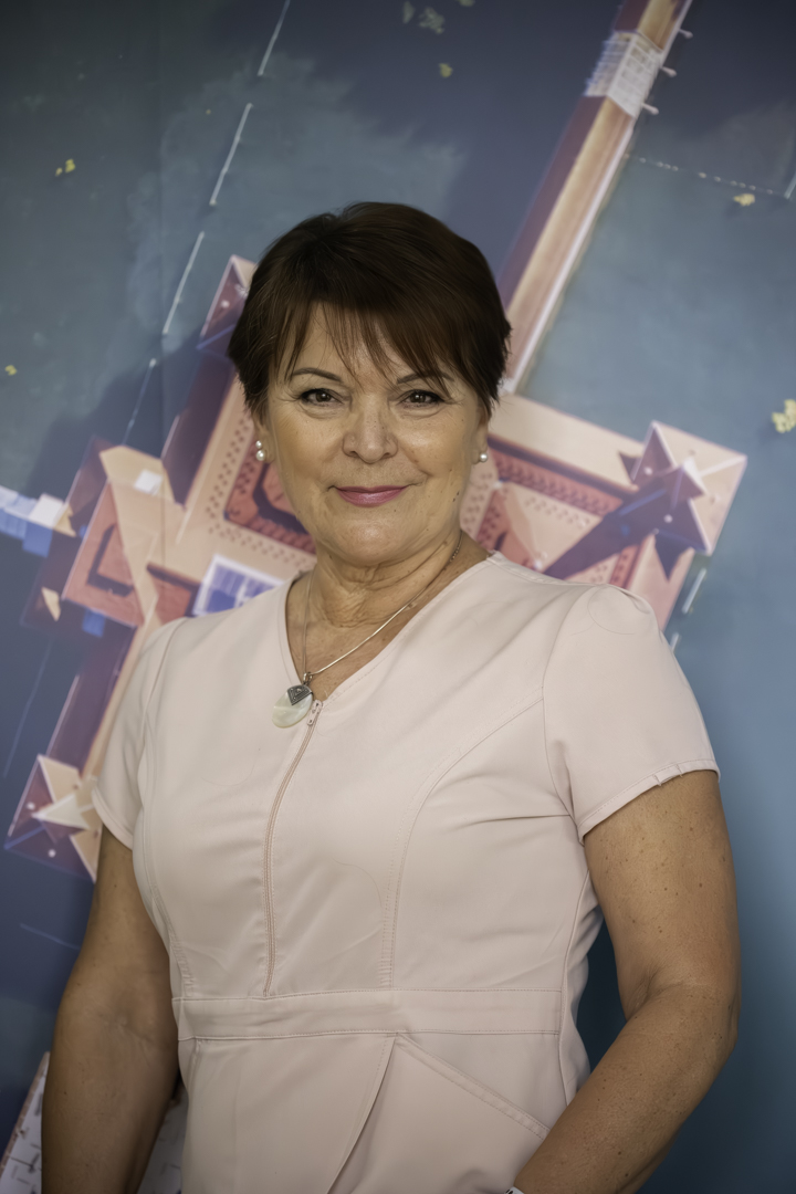 Dr. Balázs Judit