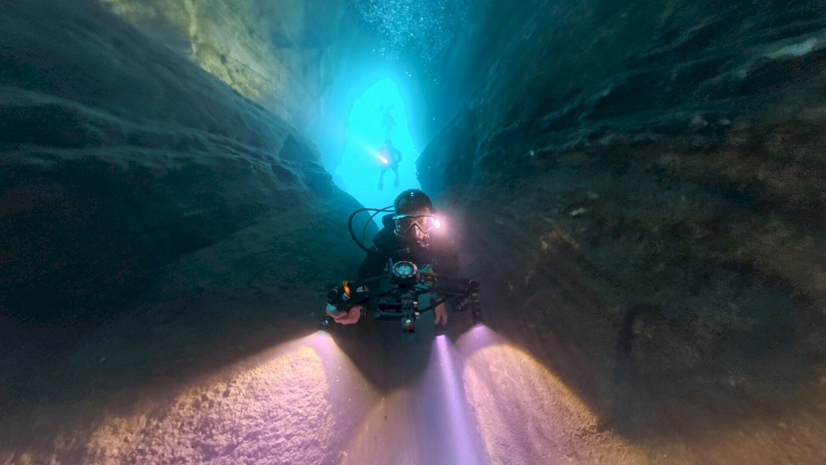 Pletykapad alatti 2. számú barlang (Fotó: Sinka Gábor/BfNPI)